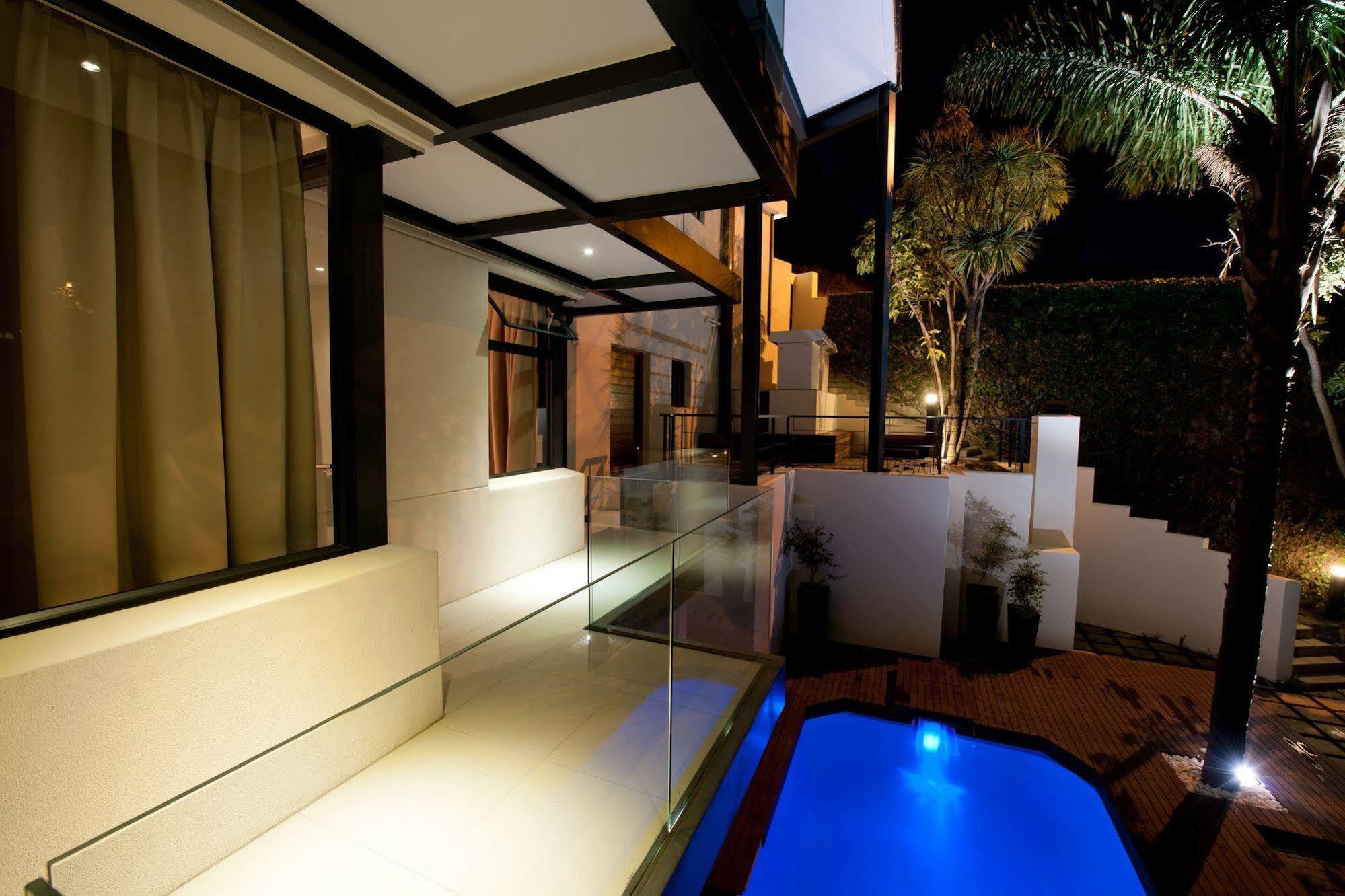 129 On Kloof Nek Apartments ケープタウン エクステリア 写真