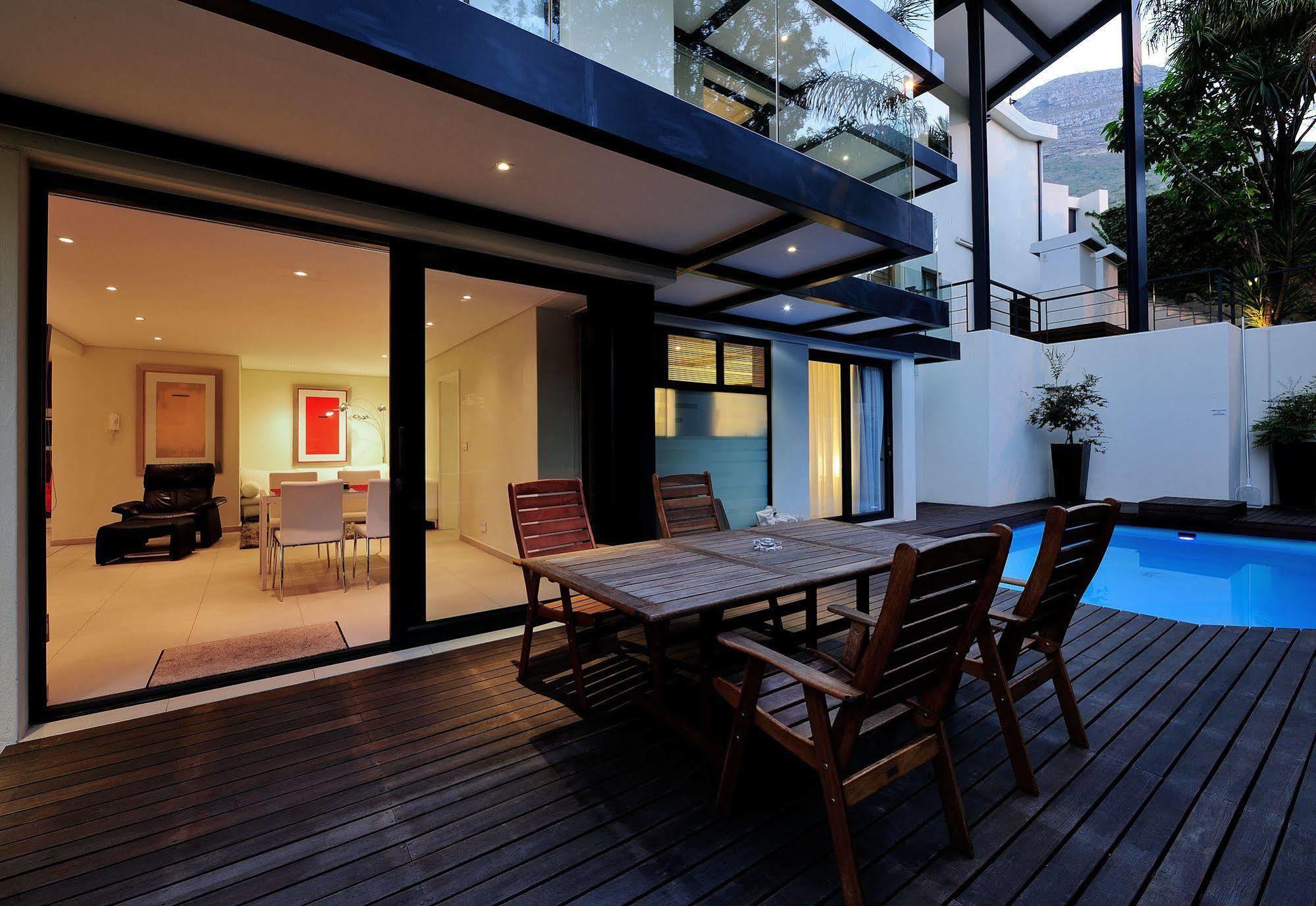 129 On Kloof Nek Apartments ケープタウン エクステリア 写真