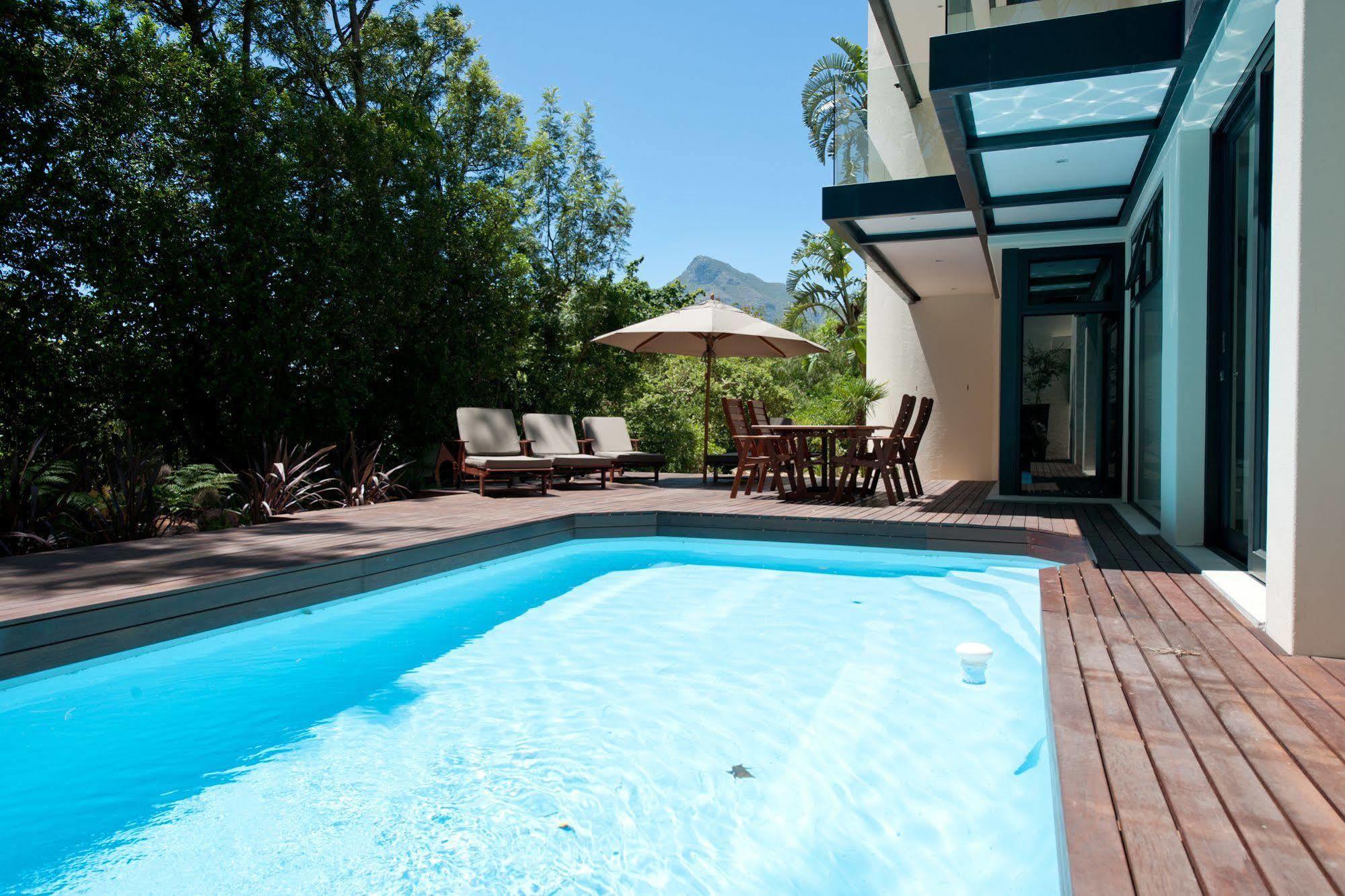 129 On Kloof Nek Apartments ケープタウン エクステリア 写真
